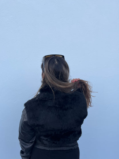 Leður jakki með fur